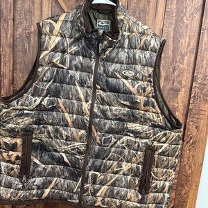 Drake Men's Camouflage Puffer Vest